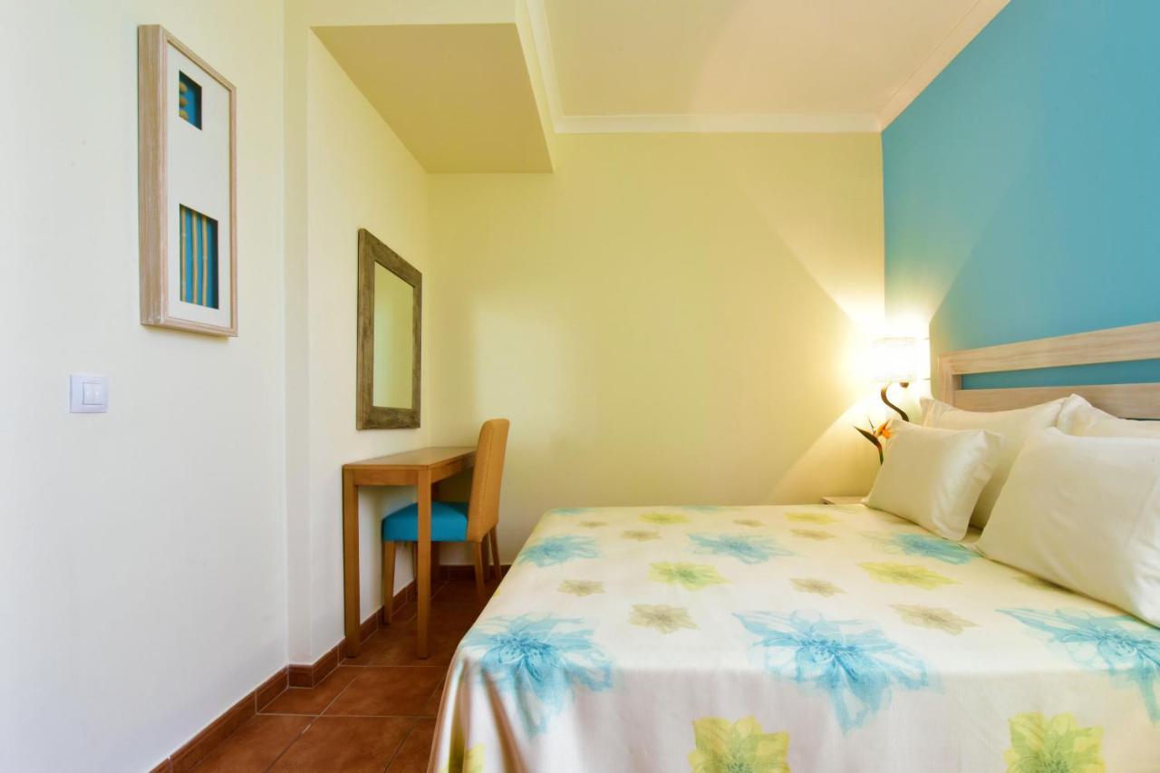 Pestana Viking & Armação de Pêra